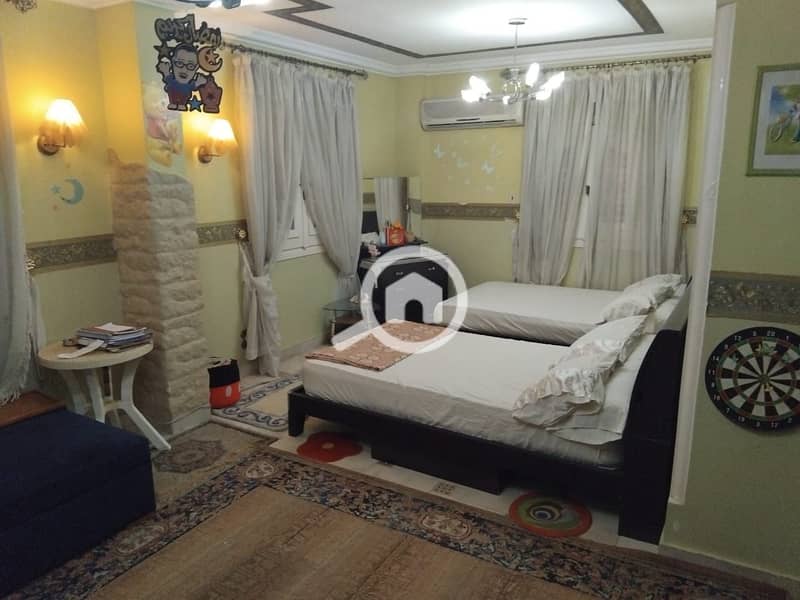 8 f4975437-f429-474d-b07d-231994d98d62. jpeg