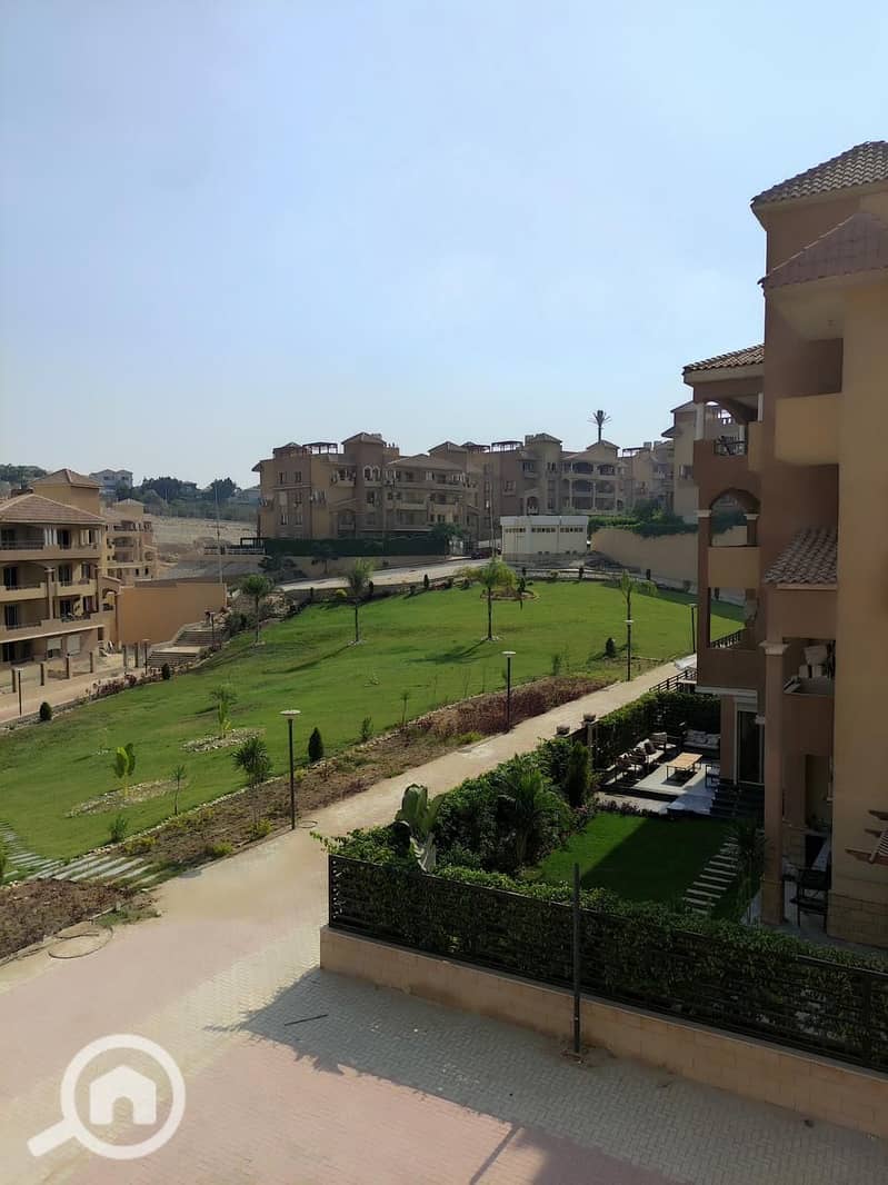 10 60aca1ee-e1ae-4c92-8fbf-4a0b82b04eb4. jpeg