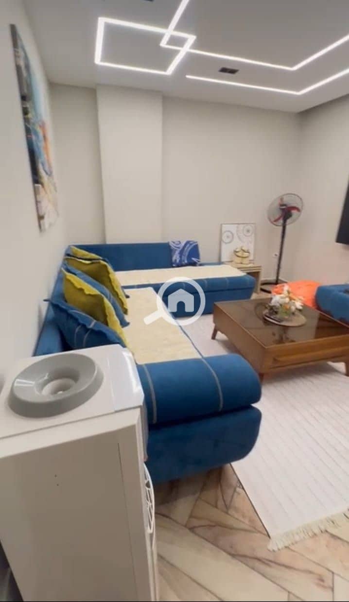 b5eceb4c-4739-4907-a975-3187b502dd2c. jpeg b5eceb4c-4739-4907-a975-3187b502dd2c. jpeg