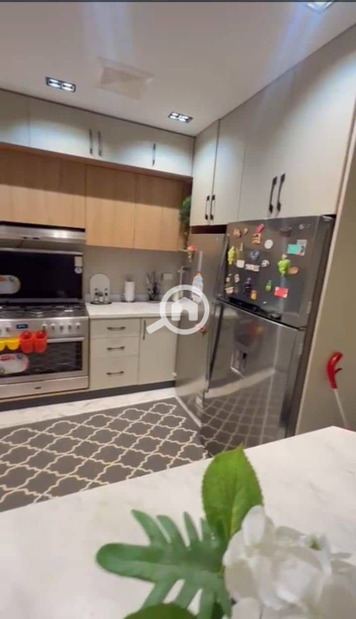 13 620323bf-6330-49d4-bc6a-65dc6f271c0b. jpeg