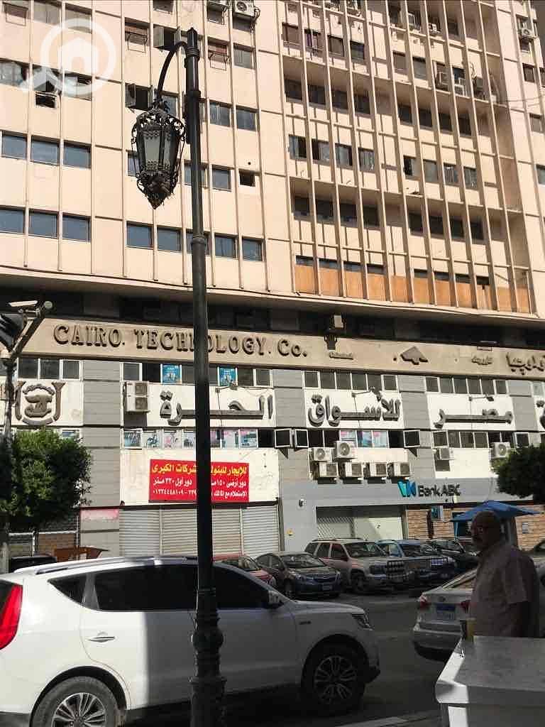 5 074eedc5-62ba-4a2a-9d46-ab2ac7dc1b36. jpg