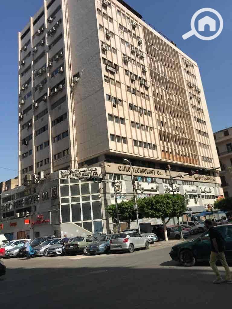 9 bbfbb400-aaf1-4f6e-8a83-8cfd6f593e6a. jpg