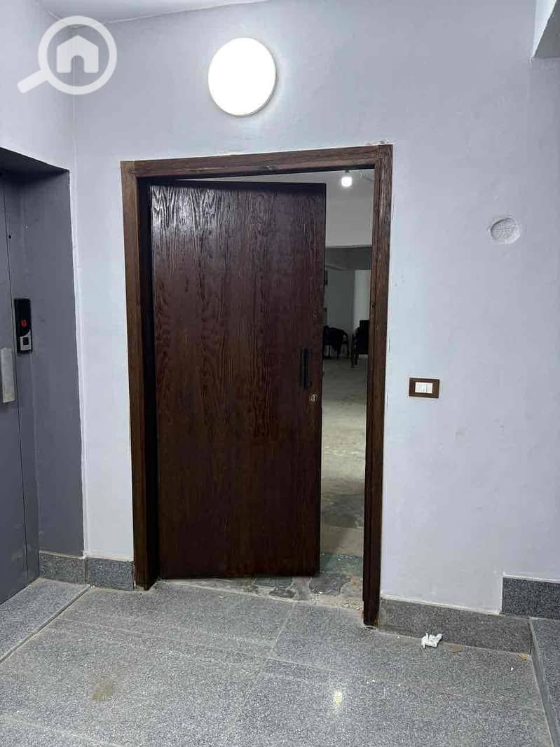 10 8514ca26-f793-487d-ba58-54e4ed7990ab. jpg