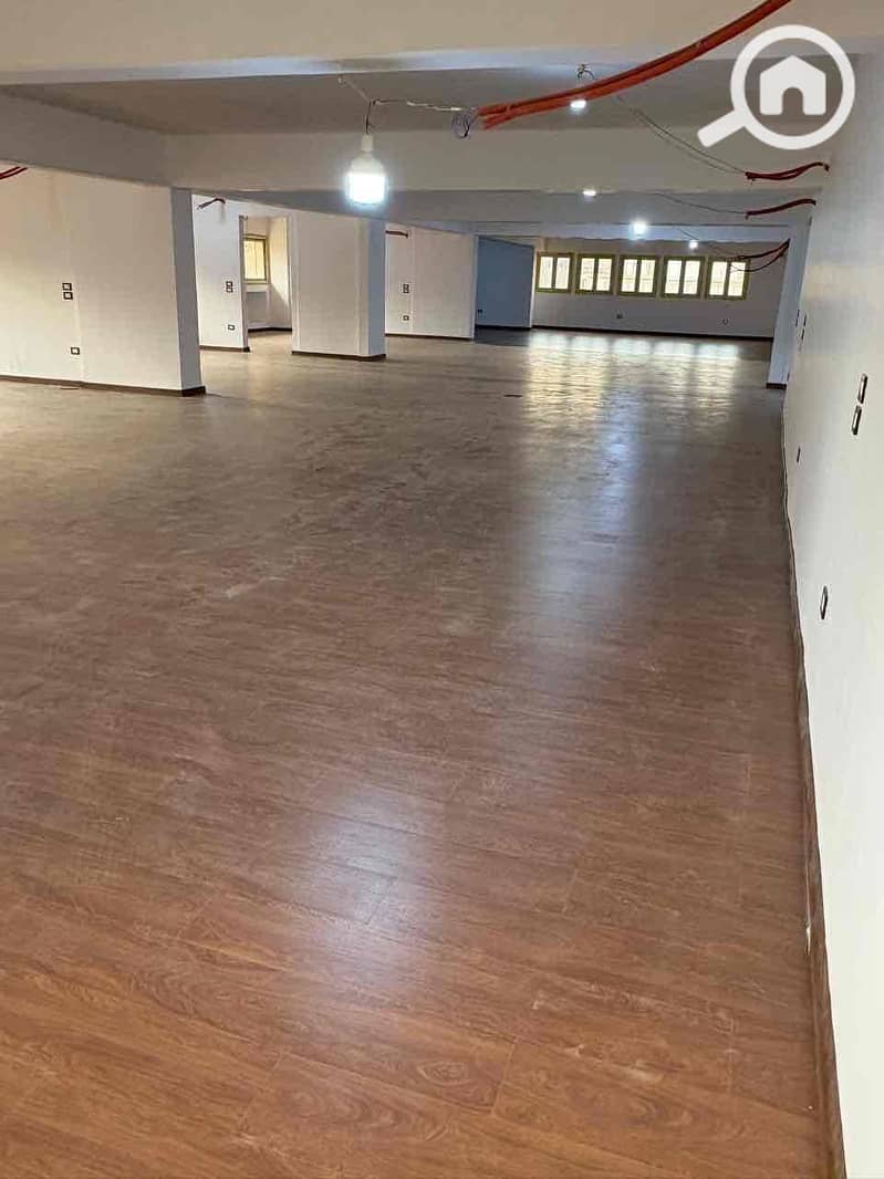 19 6a24b40f-2b81-4dc7-904e-77a6e7c8a5c4. jpg