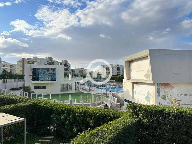 7 41f6e3bc-4b77-4de6-9096-2e27ce296ca4. jpg