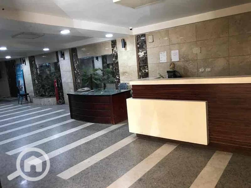 18 b2fe626a-2f4c-4c1f-b4b7-48d97a2c6ff2. jpg