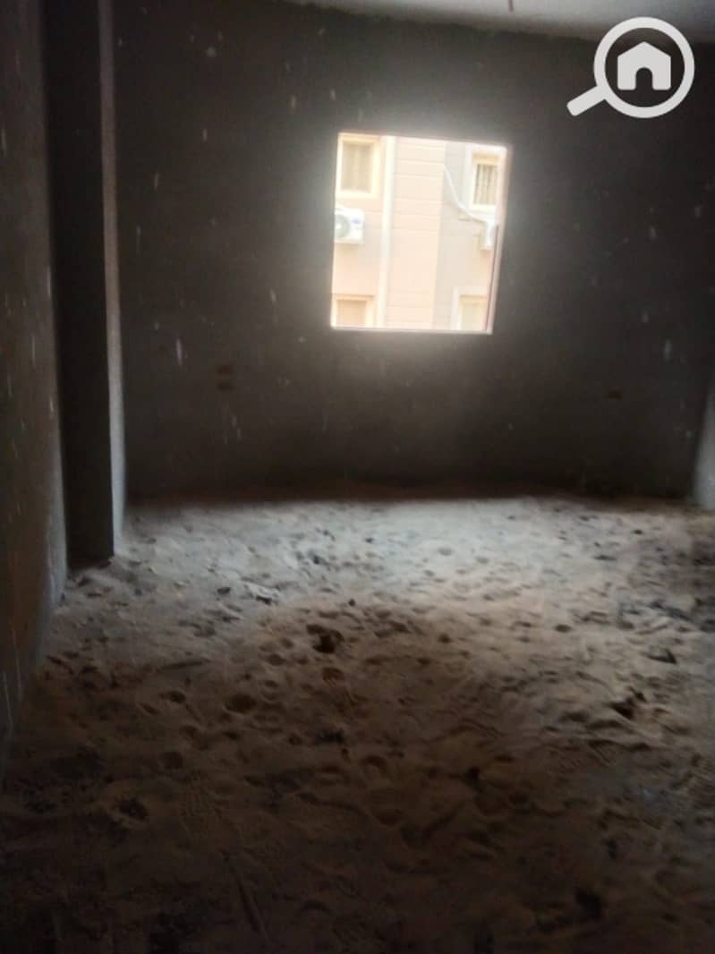 12 WhatsApp Image 2026-01-06 at 4.45. 31 PM. jpeg