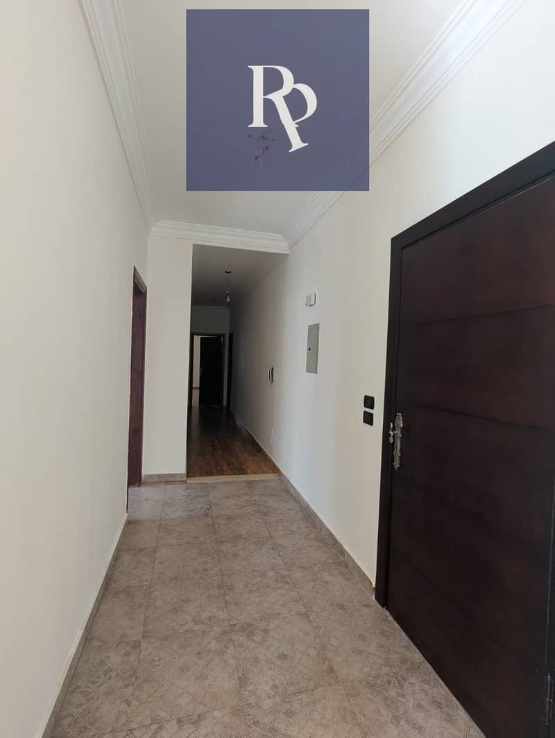 5 WhatsApp Image 2025-10-25 at 7.50. 09 PM (1). jpeg