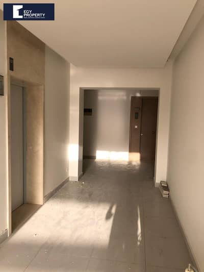 دوبلكس 4 غرف نوم للبيع في القاهرة الجديدة، القاهرة - _files_WhatsApp Image 2025-05-05 at 10.32. 02 PM (1). jpeg