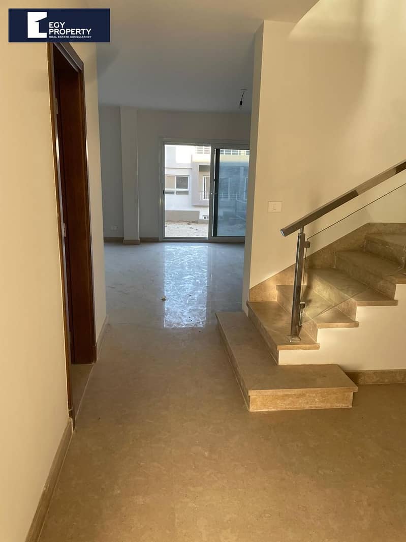 2 _files_2abb5856-dae2-4923-bc40-cfb31806db3c. jpeg