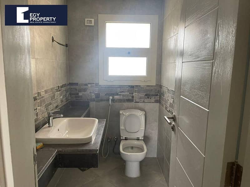 12 _files_WhatsApp Image 2025-12-20 at 16.31. 06 (3). jpeg