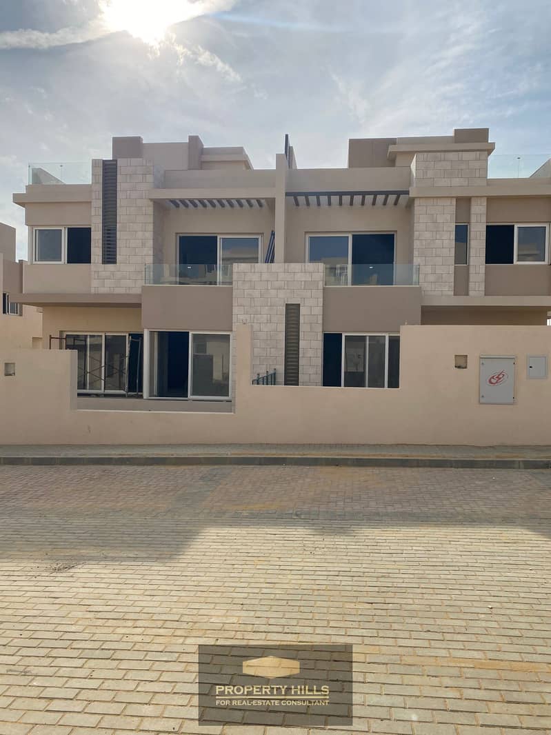 8 47f88822-03c2-4b43-82d1-4369feb0425a. jpg