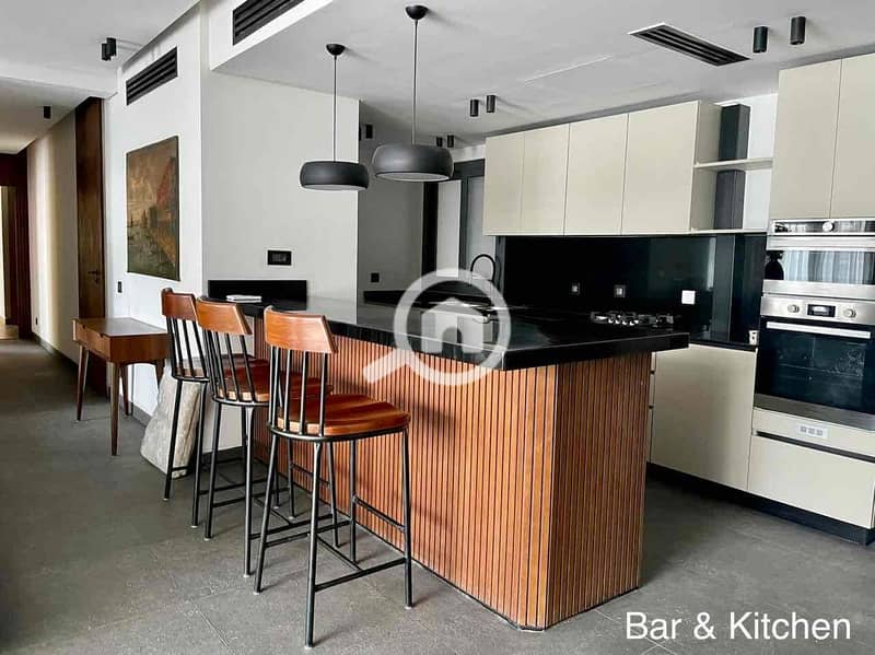 4 f14f1499-5c7d-437b-a4db-6a36f3c5edc6. jpg