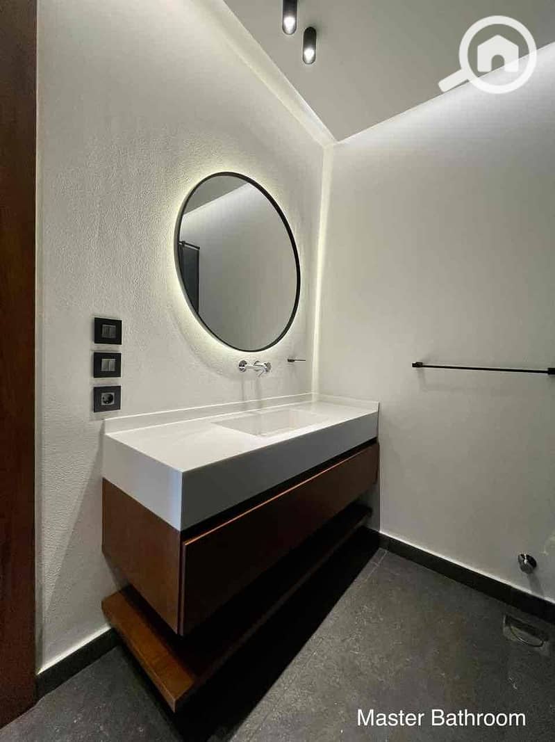 15 258eaaf8-abe4-44a0-8835-6ad164811f28. jpg