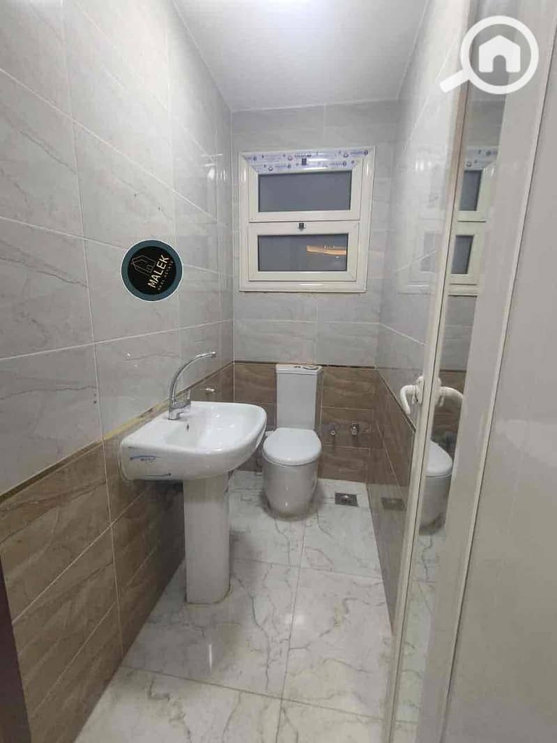 6 be27437b-3249-4cb2-b51c-bfc0f7959055. jpg