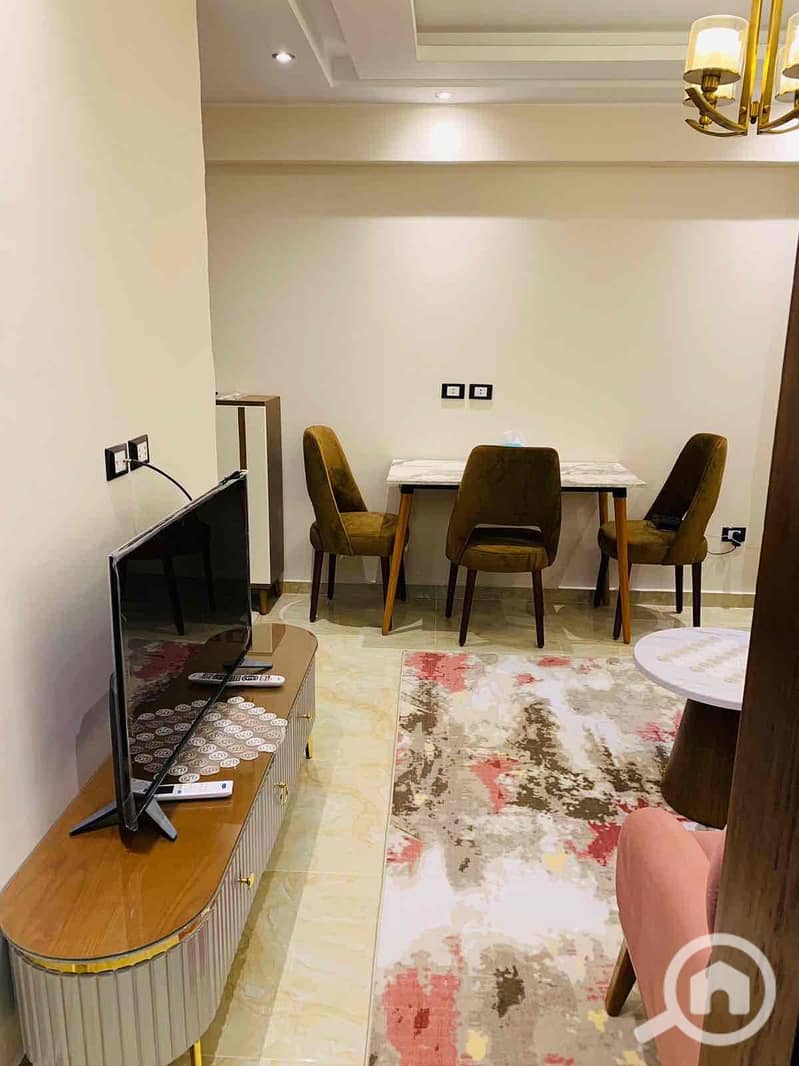 4 6ac41bb4-35fe-4b78-9ad3-d348795da2e3. jpg