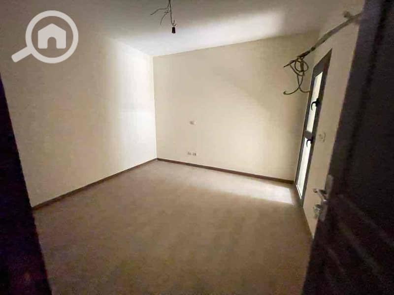 9 1c51ca2e-a118-491b-8488-ce57f7e0bb92. jpg