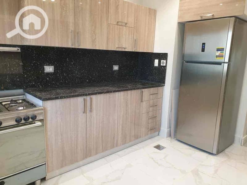 9 35436ad7-372e-4a06-8cda-d4a9896f7520. jpg