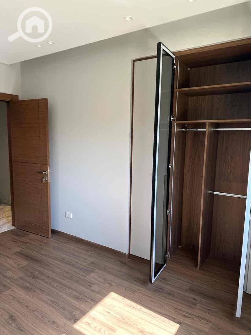 16 d79878cc-cf29-4a15-851d-204cabf2079b. jpg