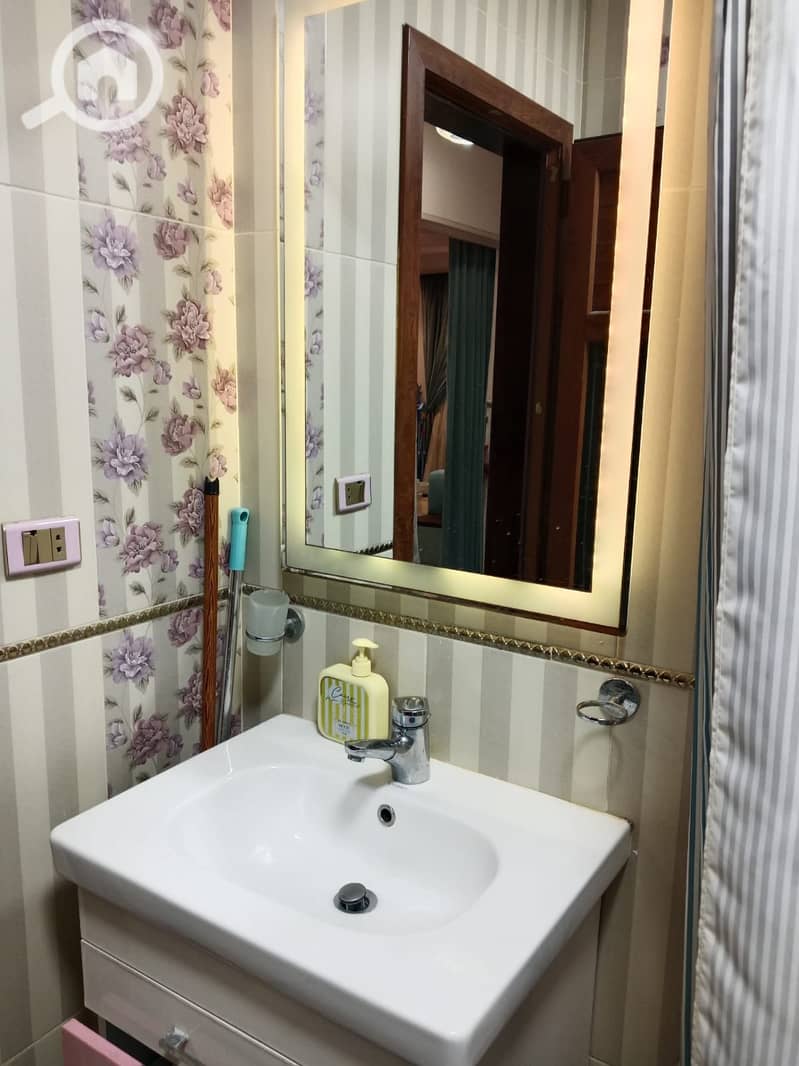 13 3ce28ef8-02e1-47ad-8a62-a924194a8b9e. jpg