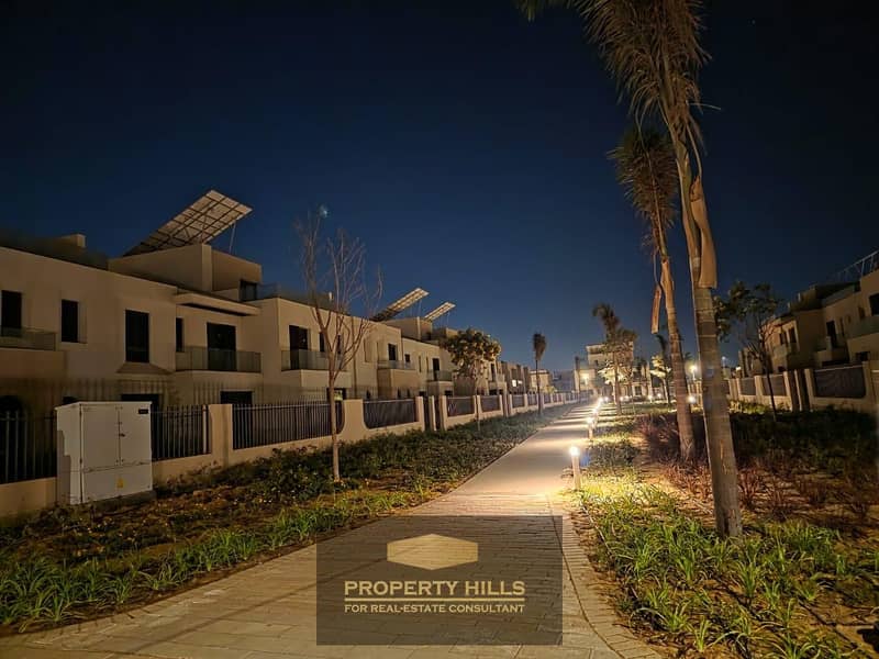 4 2970c4ff-db5a-4429-9843-76abf4775d51. jpg