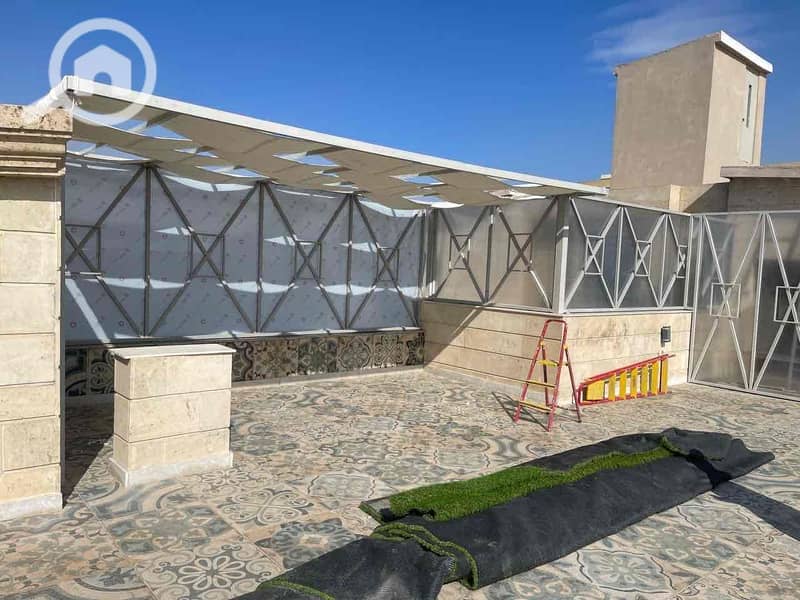 24 3b95f949-7864-48d4-947b-42def2846878. jpg