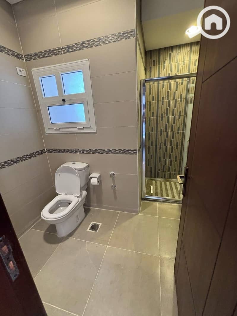 8 WhatsApp Image 2026-01-06 at 9.38. 24 PM (1). jpeg