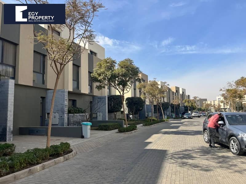 10 WhatsApp Image 2025-10-21 at 12.01. 44 PM. jpeg