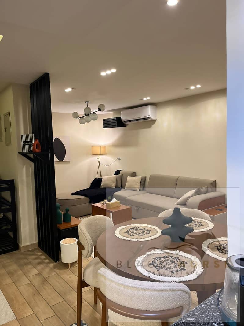 4 WhatsApp Image 2026-01-06 at 10.51. 00 PM (4). jpeg