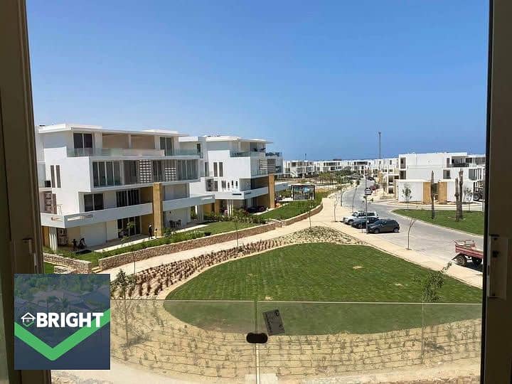 7 605543328_1894463547815264_2003952481234790842_n. jpg