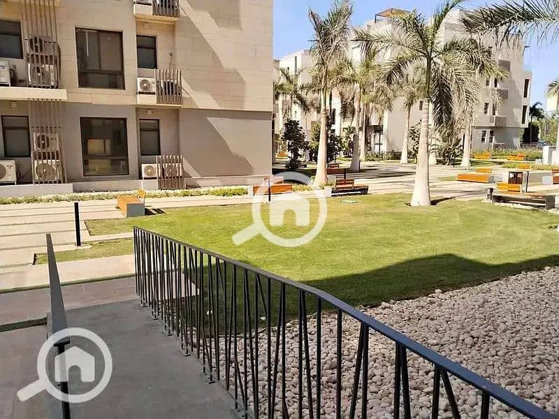 4 34400556-800x600. JPG