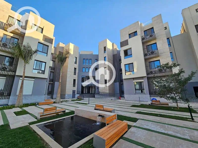 6 32594360-800x600. JPG