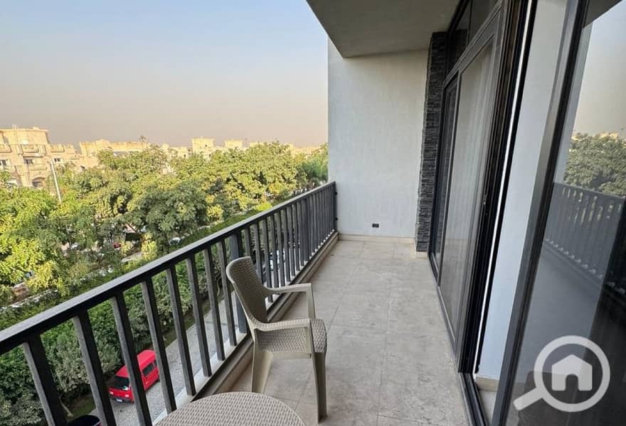 11 ffc3b7b1-fe1a-4a44-879a-e10320219343. jpg