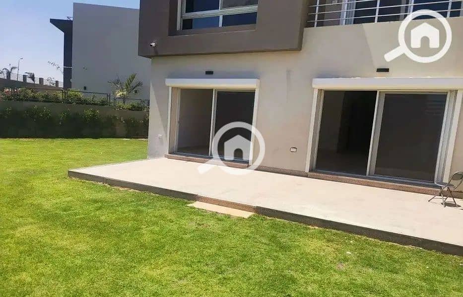 8 32706273-800x600. jpg