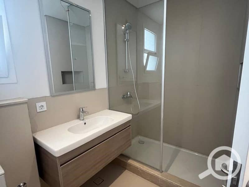 4 WhatsApp Image 2025-12-12 at 12.13. 56 PM (4). jpeg