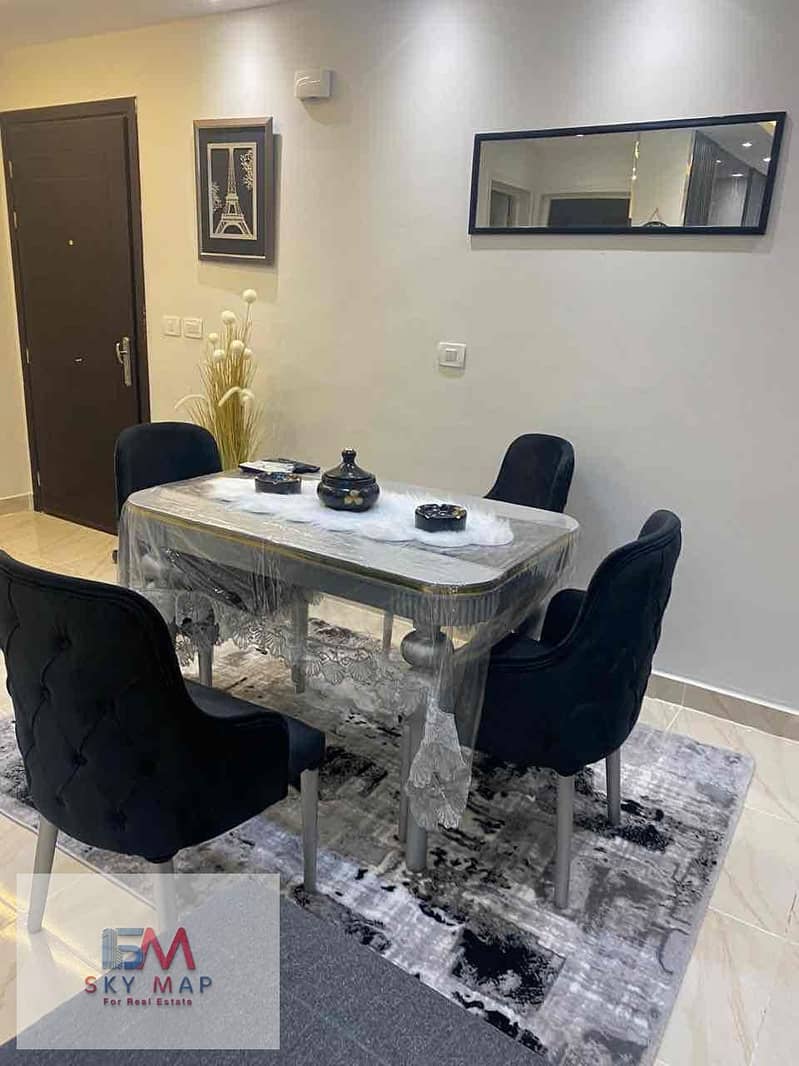 9 7a4a6bc0-ebf5-40db-a02c-0a5da2af3f27. jpg