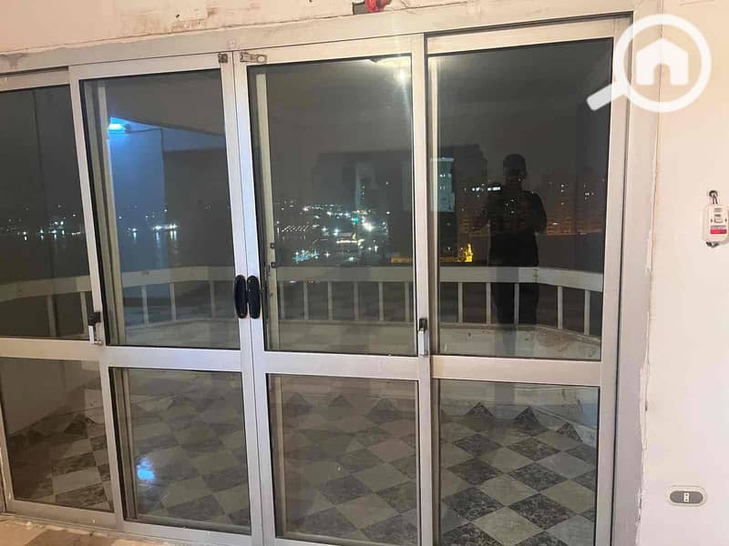 5 9f21c9d6-33d2-402c-903d-6c655a1766c0. jpg