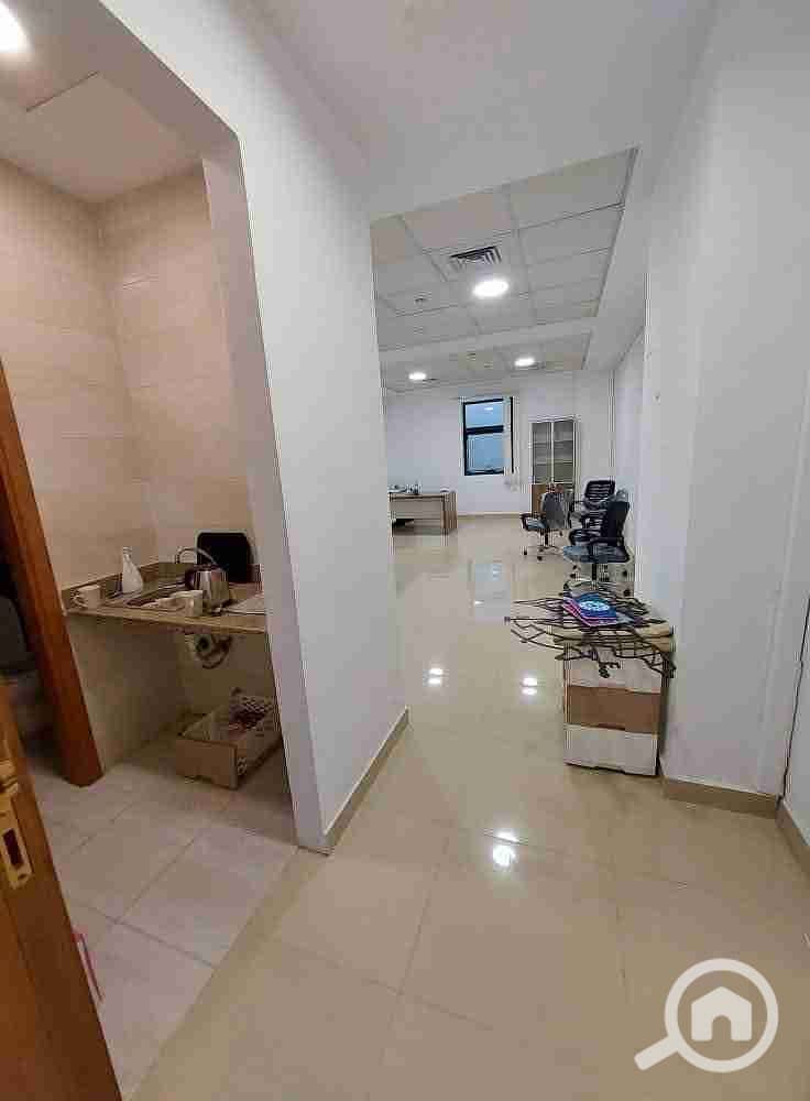 3 FB_IMG_1765948580646. jpg