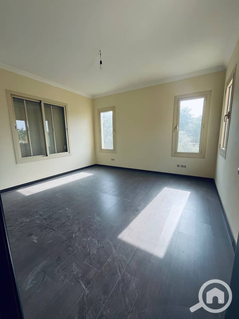 10 WhatsApp Image 2025-12-12 at 4.47. 38 PM (1). jpeg