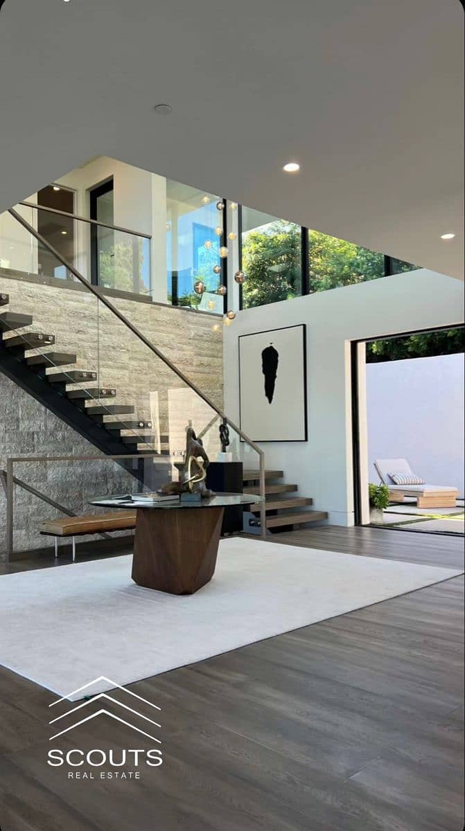 2 WhatsApp Image 2025-10-16 at 15.44. 04_b3145f3b. jpg