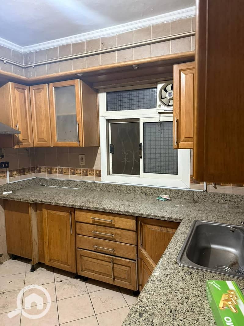 8 ada3b9b8-655e-4b74-999a-39966364eb32. jpeg