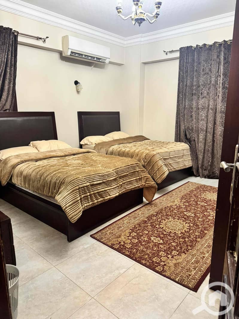 3 c5326c33-d0ac-447c-b632-d9290267c4b5. jpg