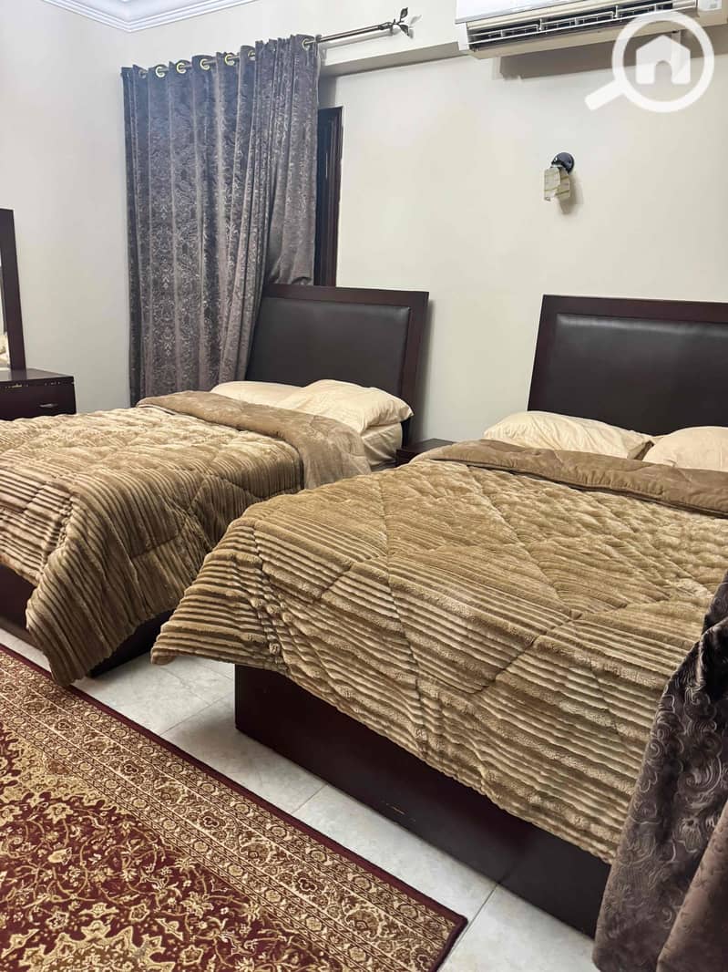 4 50c084cc-f775-4167-80cd-3fe9106eda00. jpg