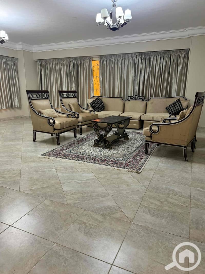 11 525ec20f-cafa-4b2e-834d-34f458b9d63f. jpg