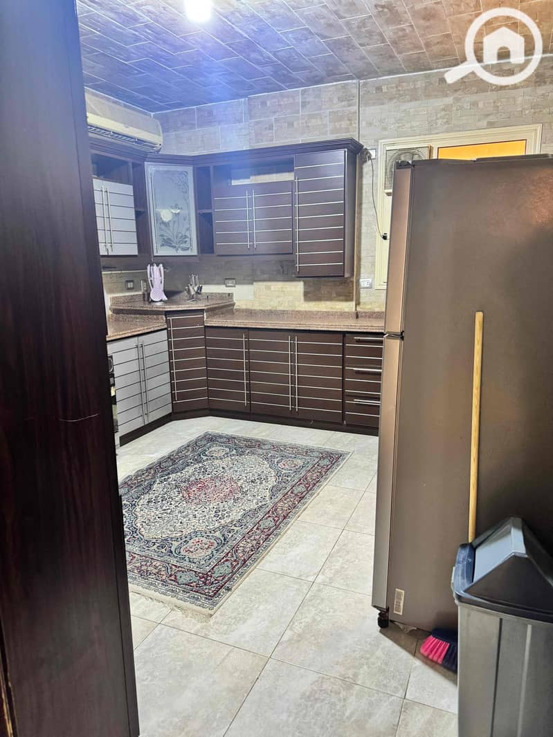 12 eb5d5fa3-65b1-41b9-aa88-55d67803be88. jpg