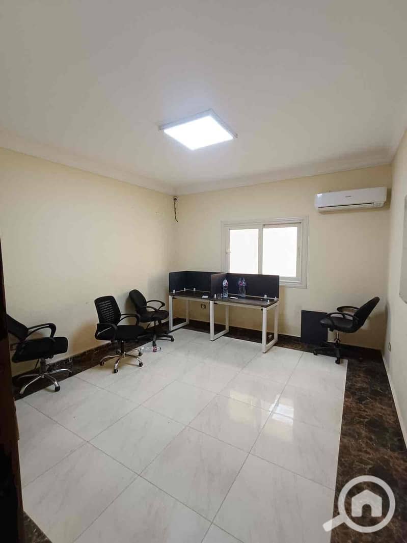 3 91bf4777-5ed2-4801-ad1c-6a7dab8edb78. jpg