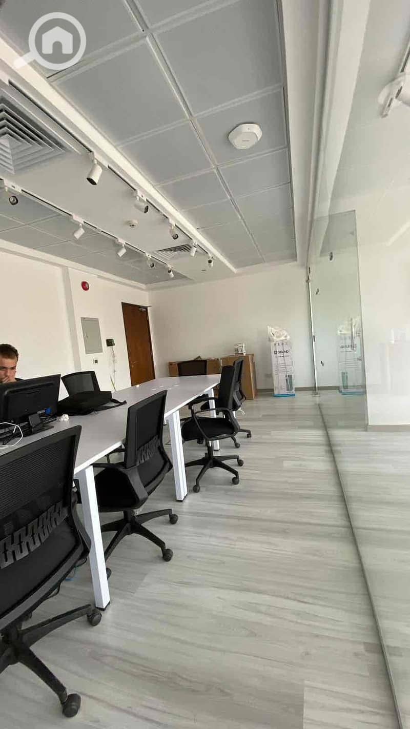 6 90bf1e74-7c3b-4d1e-81b0-1d971b062952. jpg