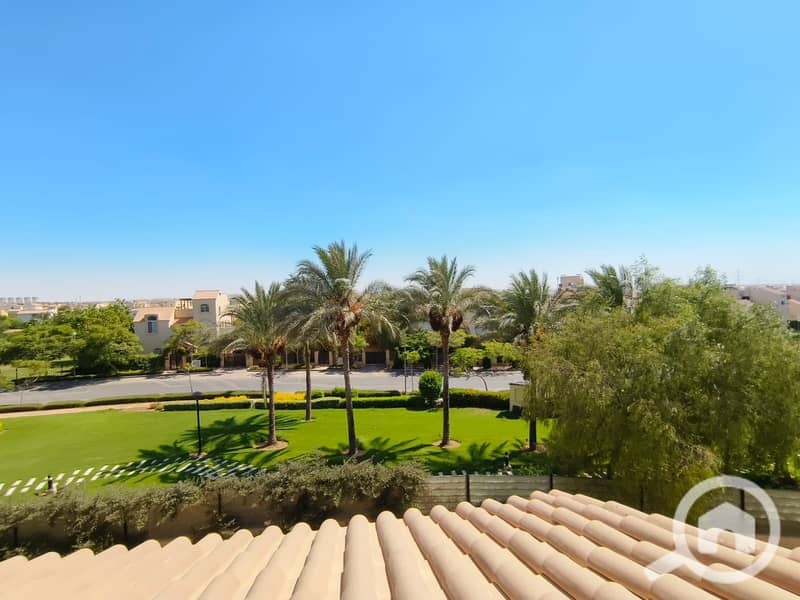 2 14d8f7bd-fcef-4ce6-8f27-f522874f0789. jpeg