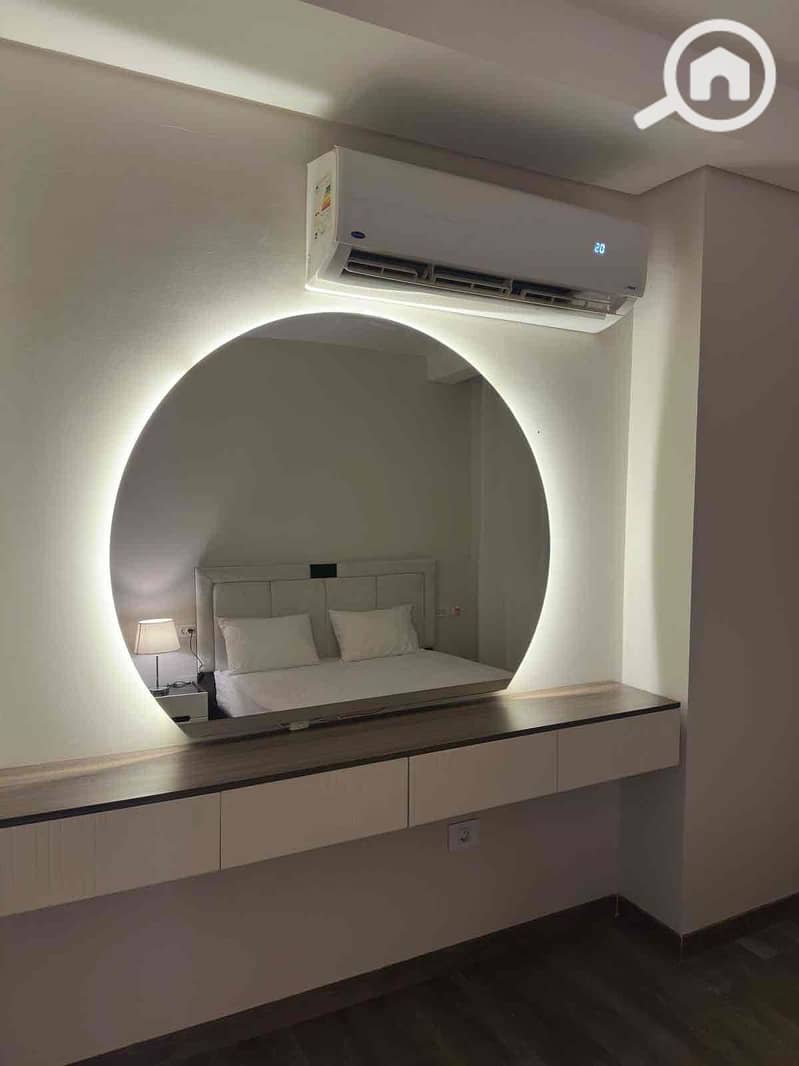 10 9bc46b65-08ed-4f2a-bbea-b84d9da00021. jpg