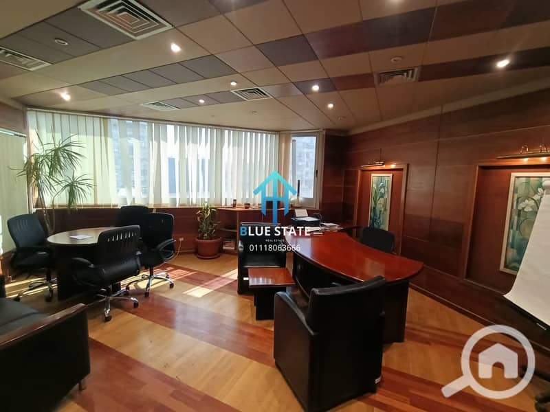 10 01118063666 (11). png